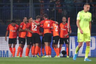 คลิปไฮไลท์ยูฟ่า แชมป์เปี้ยนส์ ลีก ชัคเตอร์ โดเน็ทส์ค 2-2 ดินาโม ซาเกร็บ Shakhtar Donetsk 2-2 Dinamo Zagreb