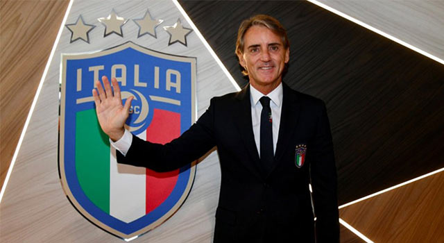 มันชินี่ บอก ไม่ใช่เรื่องง่ายเลย ที่ มาร์ติเนลลี่ ติดธง อัซซูร์รี่